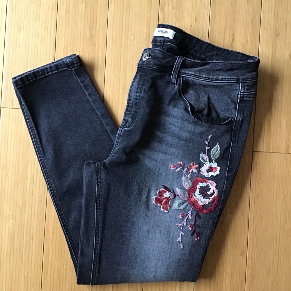 Women’s Jeans